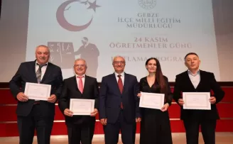 Gebze’de öğretmenler günü coşkusu