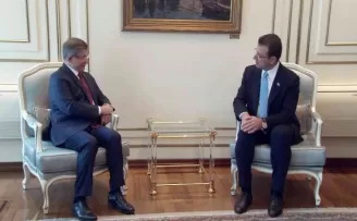 Gelecek Partisi Genel Başkanı Davutoğlu’ndan İmamoğlu’na ziyaret
