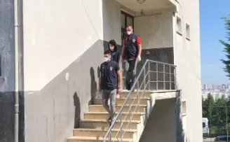 Genç kız, ablasının kayınbiraderini bıçakladı

