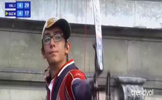 Genç sporcular yapay zeka ile 2036 yılına götürüldü
