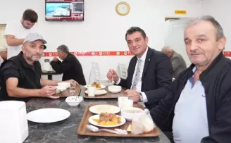 Giresun’da Başkan Köse Kent Lokantası’nda vatandaşlarla buluştu
