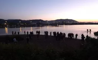 Giresun’da denize giren 2 gençten biri boğuldu, diğeri kayıp

