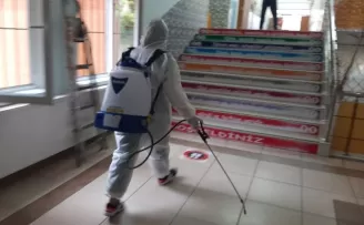 Giresun’da okullar dezenfekte ediliyor
