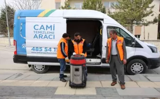 Gölbaşı Belediyesinden Ramazan öncesi cami temizliği
