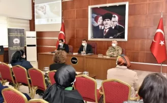 Gümüşhane’de ‘En iyi narkotik polisi: Anne’ kampanyası tanıtıldı

