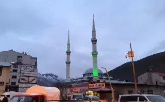 Gümüşhane’deki camilerde cemaatsiz namaz kılındı
