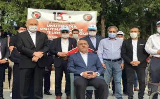 Hak-İş’ten 15 Temmuz şehitlerine ziyaret
