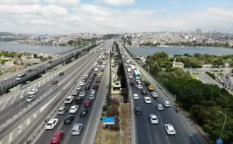 Haliç Köprüsü’nde trafik yoğunluğu
