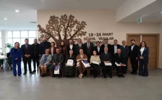 İBB Huzurevi’nde duygusal bayramlaşma