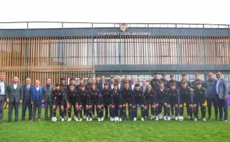 İçişleri Bakanı Soylu’dan Eyüpspor kulübüne ziyaret
