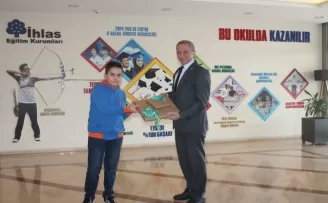 İhlas Koleji öğrencisi Türkiye birincisi
