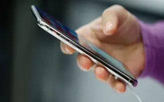 İnternetten telefon siparişi verdi! Bakın ne geldi