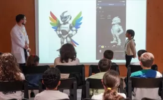 İstanbul Beylikdüzü’nde geleceği kodlayan dijital eğitim sürüyor