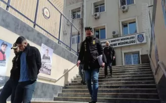 İstanbul’da 14 ev soyan hırsızlar yakalandı
