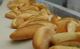 İstanbul’da ekmek 2,5 TL oldu
