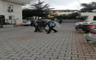 İstanbul’da genç kadına dehşeti yaşatan maganda sürücü yakalandı

