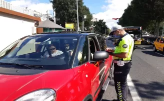 İstanbul’da polis ekiplerinden bayram denetimi
