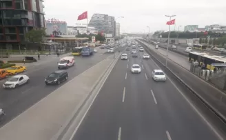 İstanbul’da trafik yoğunluğu arttı
