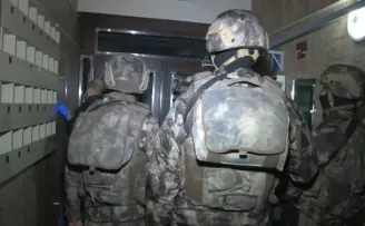 İstanbul’da uyuşturucu tacirlerine şafak operasyonu
