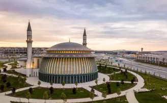 İstanbul Havalimanı’ndaki camiye ‘altın’ sertifika
