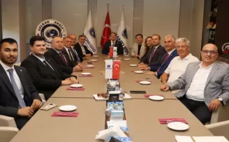 İYİ Parti’den BALKANTÜRKSİAD’a ziyaret