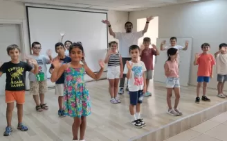 İzimir Çiğli’de yaz coşkusu