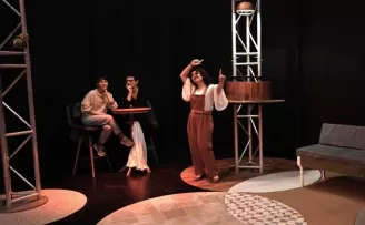 İzmir Bornova’da “Unutmak” fırtınası esti