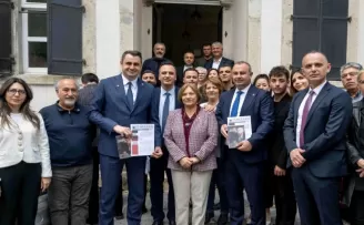 İzmir’de CHP ilk Bornova’da sahaya indi