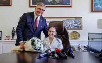 İzmir’de emanet koltuktan çevreye ’Derin’ mesaj