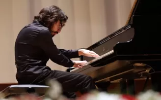 İzmir’de genç virtüöz Barok Müzik Festivali’nde ağırlandı