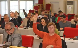 İzmir’de Güzelbahçe’ye GÜZBEL market geliyor!