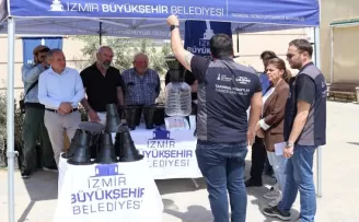 İzmir’de kahverengi kokarca böceğine karşı tuzak
