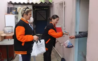 İzmir Güzelbahçe’den vatandaşa bayram desteği