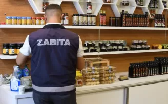 İzmir Narlıdere Zabıtası’ndan sıkı denetim