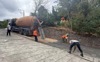 İzmit Belediyesi’nden hızlı ve etkili yol hizmeti