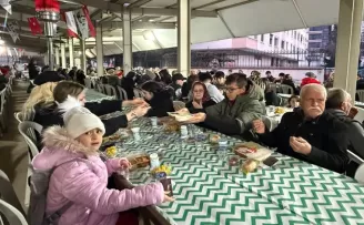 İzmit’te dayanışma sofrası Plajyolu’nda kuruldu