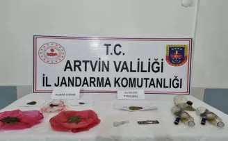 Jandarma Artvin’de kubar esrar yakaladı
