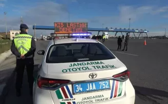 Jandarmadan kış lastiği denetimi
