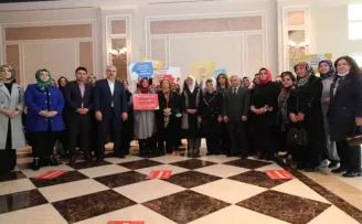 Kabaktepe: “CHP’li İBB’nin işten attığı binlerce kadın 8 Mart’a işsiz girdi”
