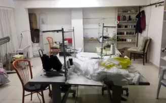 Kaçak maske üreten iş yeri mühürlendi
