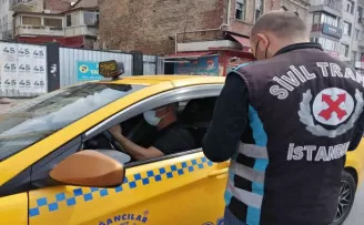 Kadıköy’de kurallara uymayan taksiciler cezadan kaçamadı
