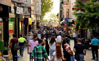 Kadıköy’de nüfusun yüzde 55’ini kadınlar oluşturuyor
