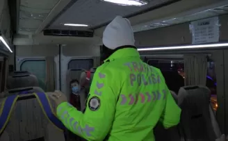 Kadıköy’de öğrenci servis araçlarına denetim
