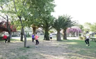 Kadıköy’de yeni normale uygun sabah sporları başladı

