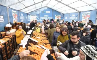 Kadıköy, depremzede çiftçilerle dayanışmaya devam ediyor
