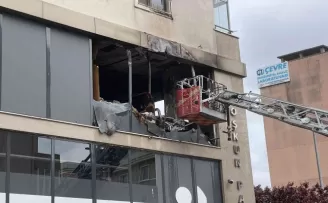 Kağıthane’de korkutan iş yeri yangını
