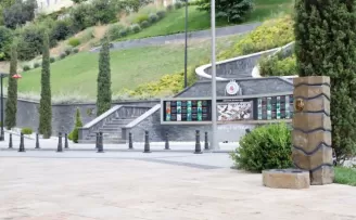 Kağıthane Meydanı’nın ikinci etabı açıldı
