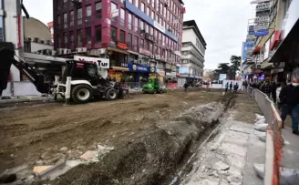 Kahramanmaraş Caddesi’nin yayalaştırılması çalışmaları başladı
