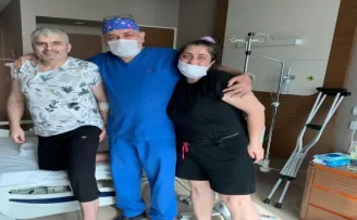 Kangren olan bacakları komşusunun tavsiye ettiği doktor sayesinde kurtuldu
