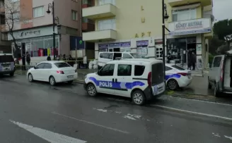 Kanser tedavisi gören 61 yaşındaki kadın 4. kattan atlayarak intihar etti
